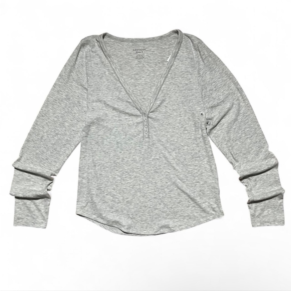 American Eagle Outfitters Heather Gray Long Sleeve Henley T Shirt - Picture 3 of 5